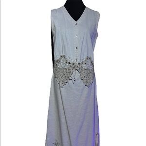 Vintage set by Uluwatu.